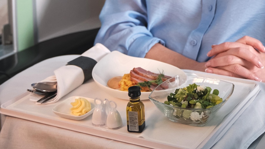Aer Lingus unveils new business class menu and grows IFE library