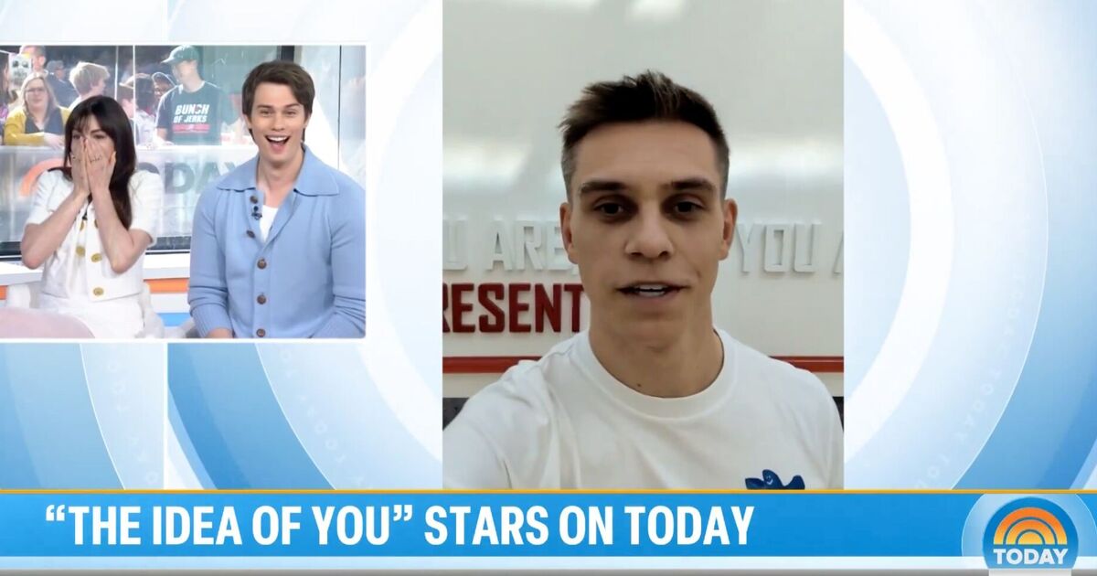 Arsenal star Leandro Trossard leaves Anne Hathaway 'shaking' with personal message