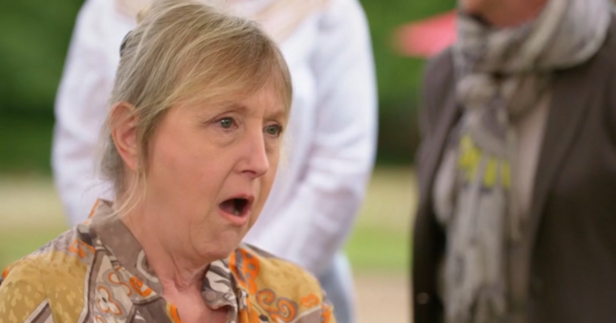 BBC Antiques Roadshow guest gasps and turns away in tears after staggering valuation 