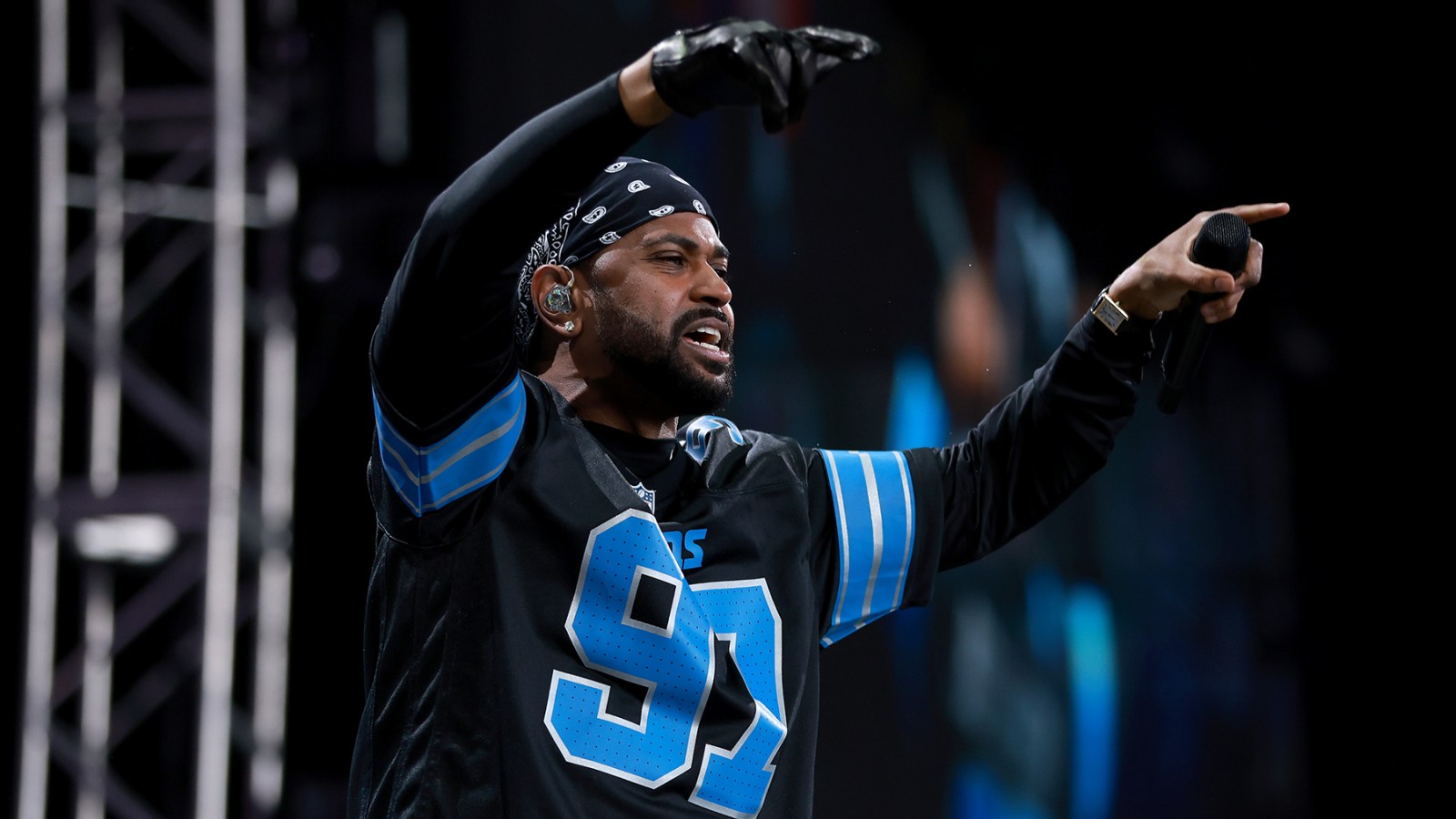 Big Sean, Bazzi, and Barry Sanders: The Best Things We Saw at the 2024 NFL Draft in Detroit