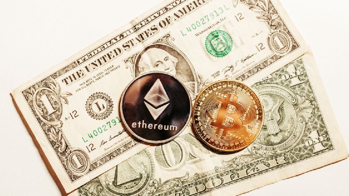Bitcoin, Ether See No Gains Despite Tether, Chainlink and Other Altcoins Recording Profits