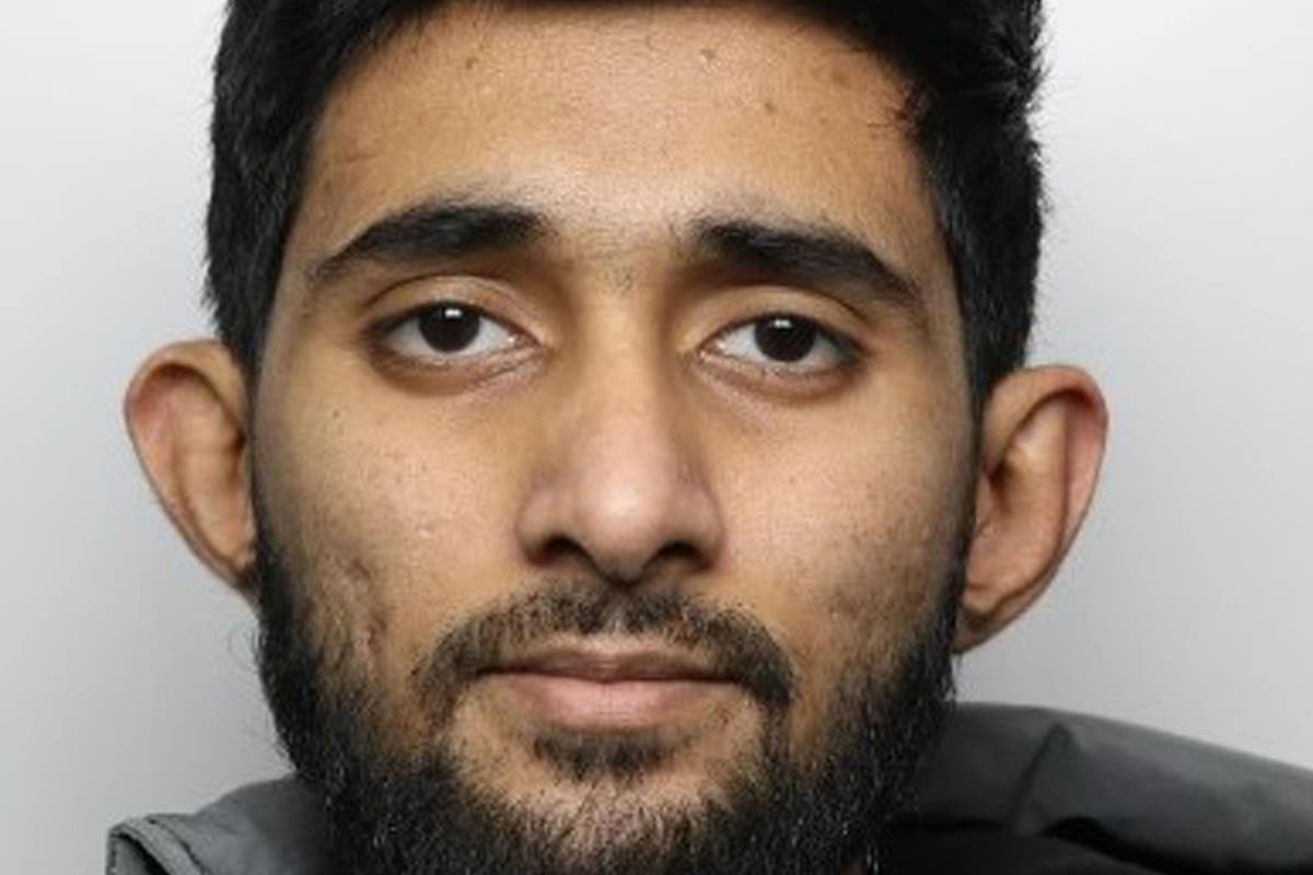 Bradford: Man wanted over stabbing of Kulsuma Akter is graduate who documented his life on Facebook