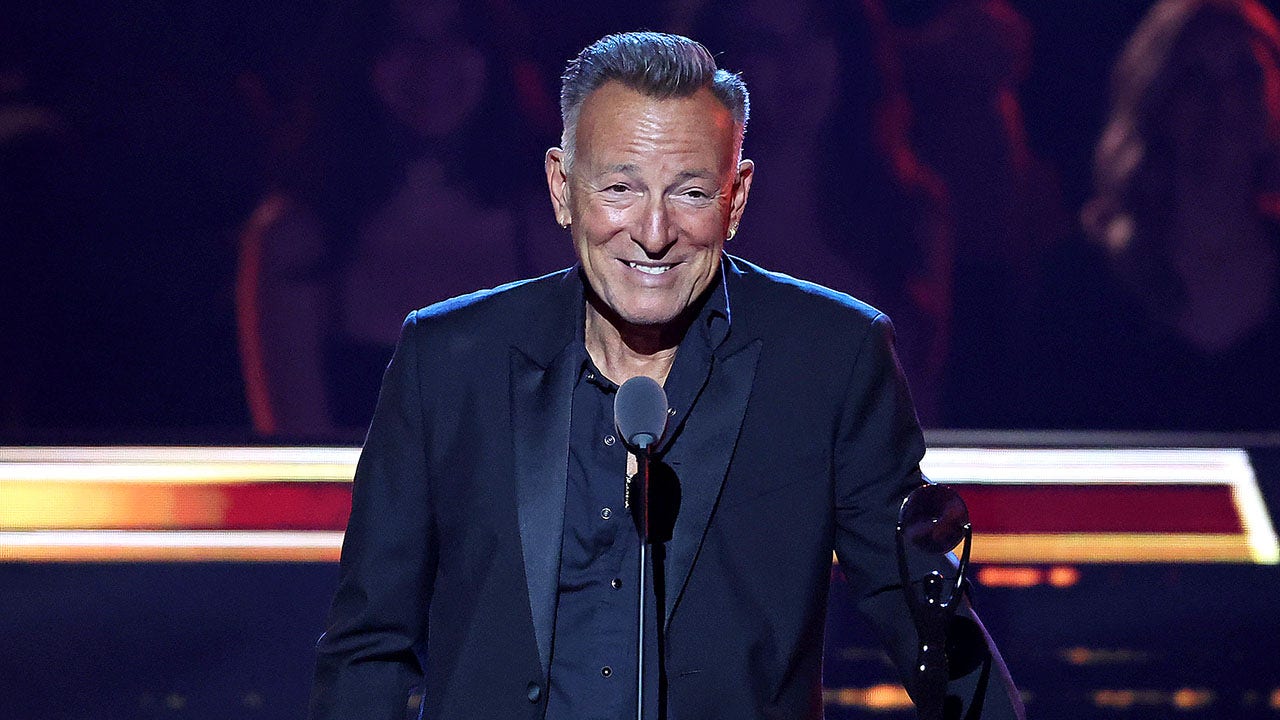 Bruce Springsteen excuses 11-year-old from school with signed note to teacher
