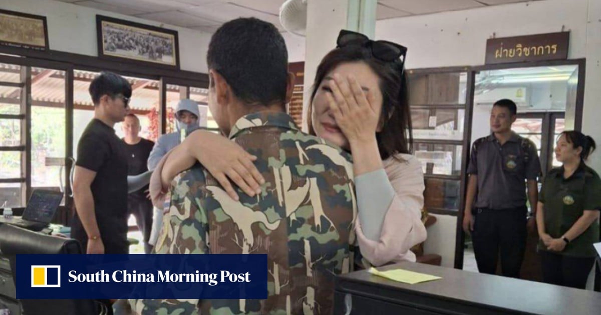 Chinese tourist reunites with Thai rescuers after being pushed off cliff by husband in 2019