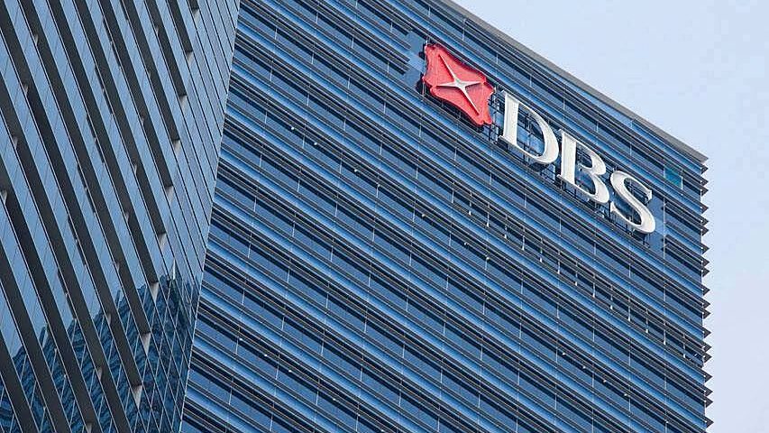 DBS and OCBC are expected to announce stable net profits for Q1