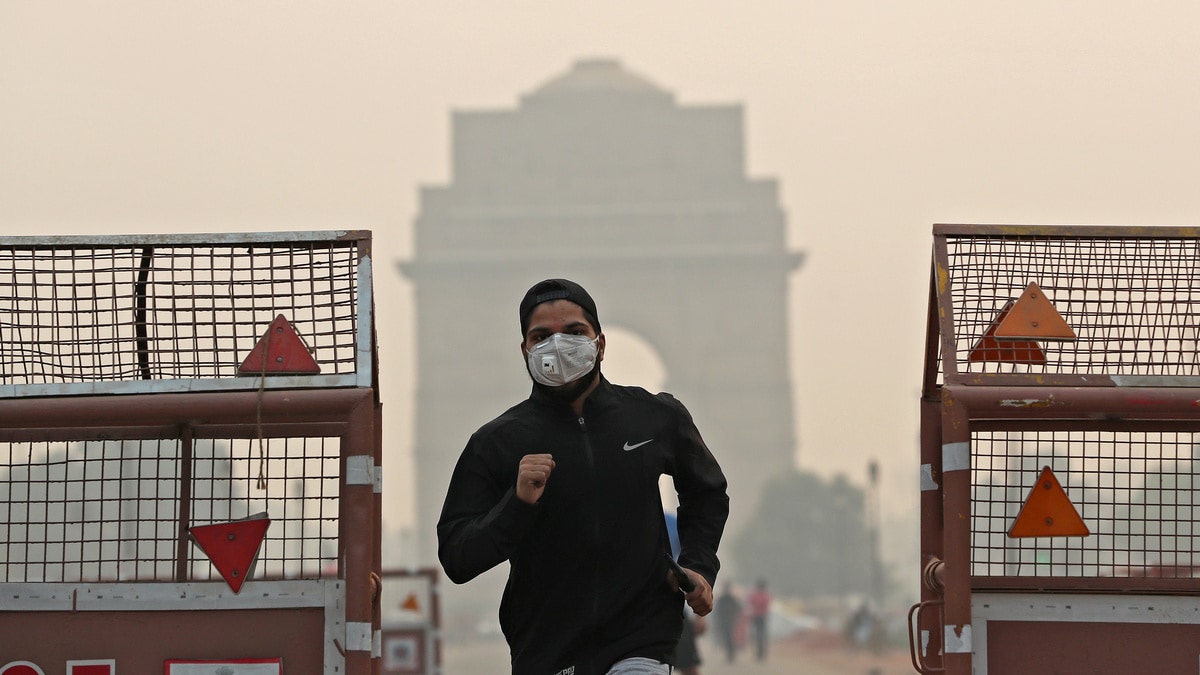 Delhi Air Pollution: Scientists Hope to Curb Smog With Cloud Seeding, Rain