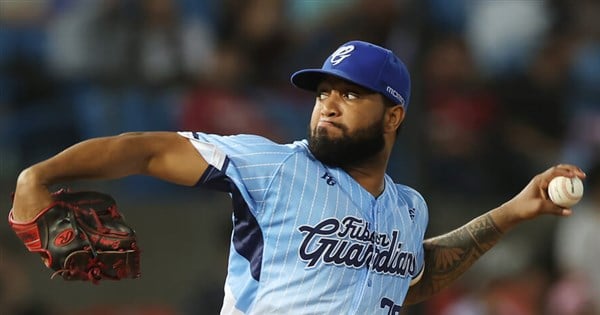 Dominican pitcher receives CPBL lifetime ban after failing drug test