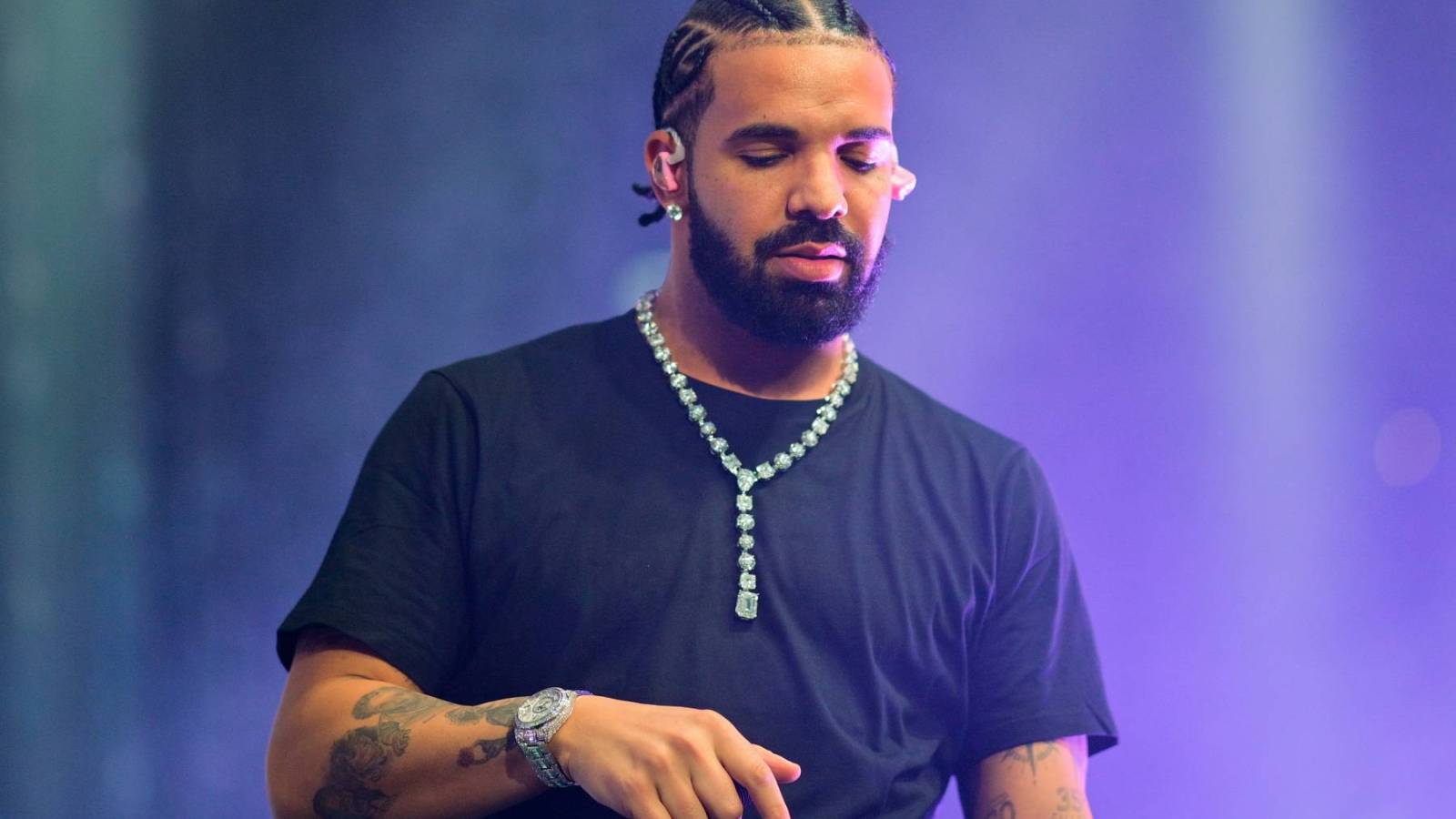 Drake Dismissed From Astroworld Lawsuits