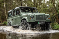 Electric Land Rover Defender has in-wheel motors and 320bhp 
