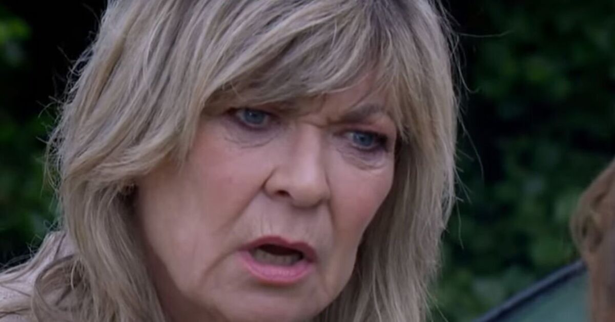 Emmerdale viewers 'expose' Kim Tate murder plot after spotting sinister clue 
