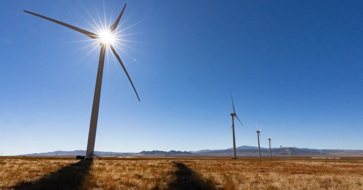 These 18 Utah cities and towns still want clean energy, even as RMP backs off