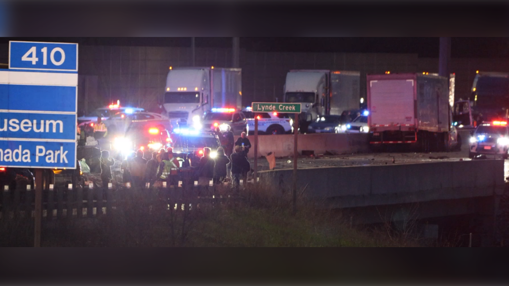 'Fatalities' reported following wrong-way collision on Highway 401 Whitby collision, SIU called in: police