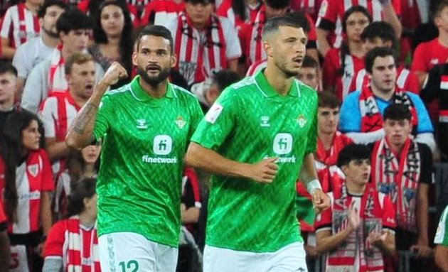 Guido Rodriguez insists he's happy at Real Betis