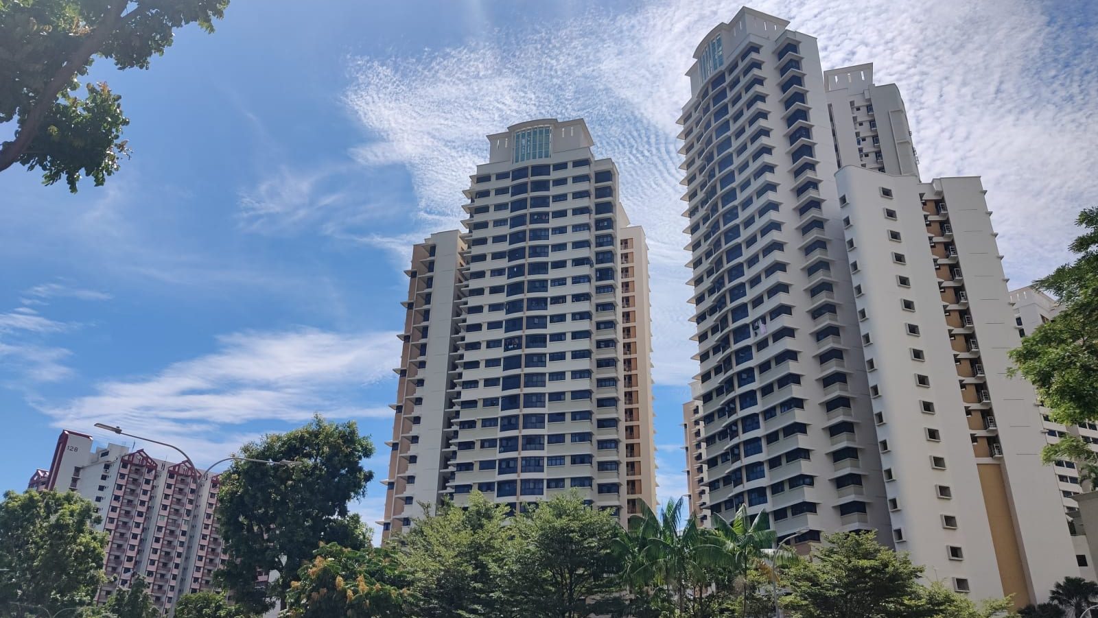 HDB resale prices up by 1.8% in 1Q 2024