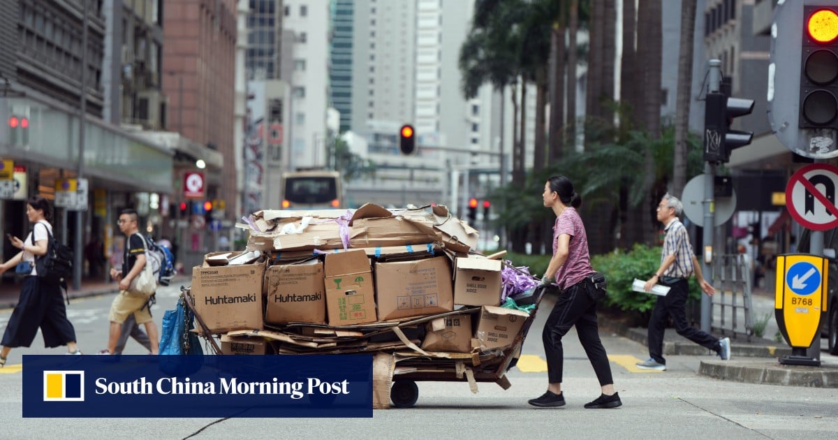 Hong Kong business sector, lawmakers hail minimum wage formula, but economist warns over risks of potential price spiral