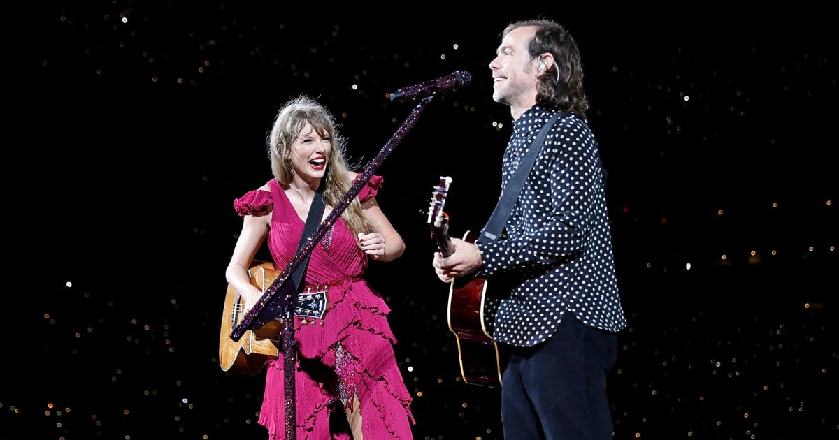 Inside Taylor Swift's Friendship With The National's Aaron Dessner