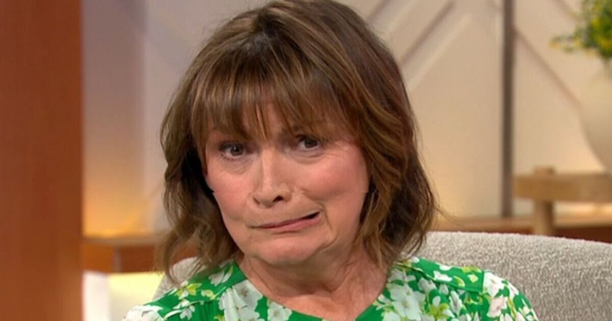 ITV's Lorraine Kelly gasps as Dr Hilary suddenly drops to the floor during health segment
