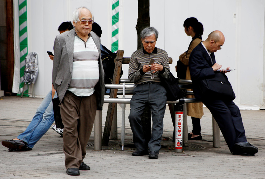 Japan's elderly population living alone to jump 47% by 2050