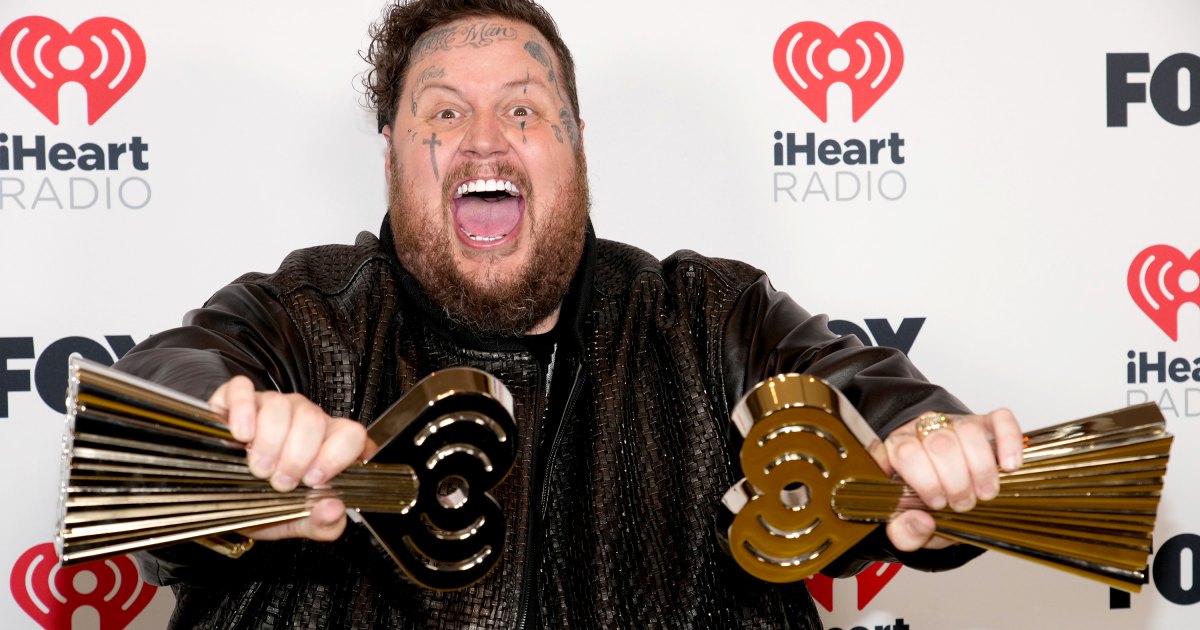 Jelly Roll Celebrated iHeartRadio Wins by Streaking Through a Hotel