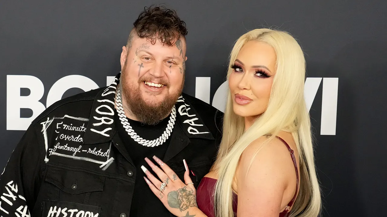 Jelly Roll's wife berates haters who bullied country star 'off the internet' with weight shaming comments