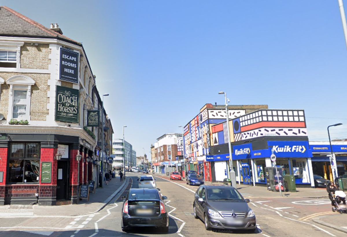 Leyton: Teenager, 16, stabbed near pub in east London