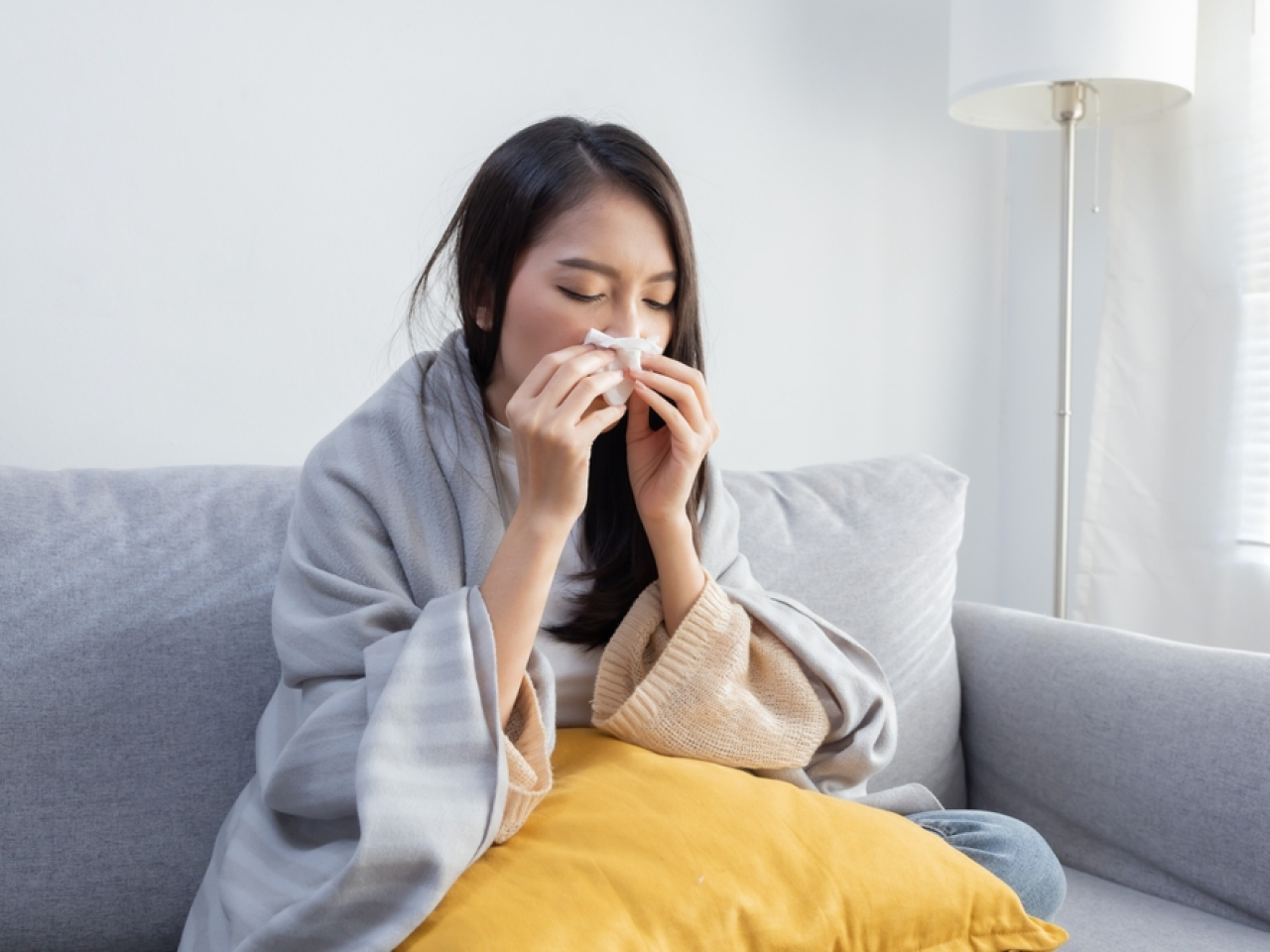 Loss of immunity extending flu season, HKU medic says