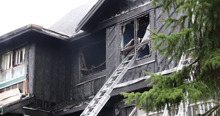 Man arrested over suspicious fire at Surrey townhouse complex