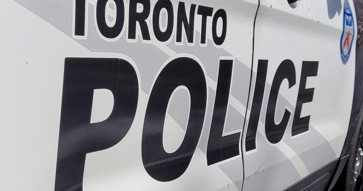 Man dead after being pushed from downtown Toronto balcony