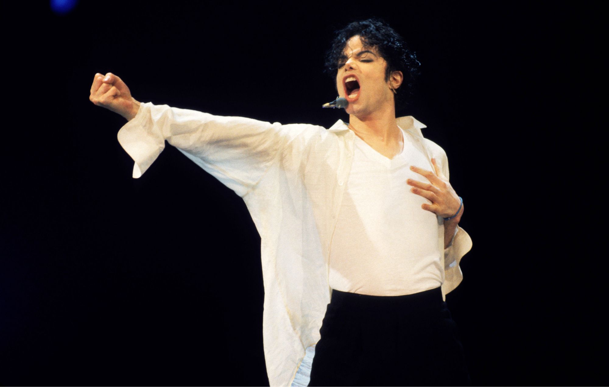 Michael Jackson biopic trailer goes down well with critics at CinemaCon