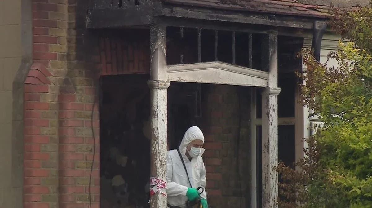 Murder investigation launched in Walthamstow after two die in house fire