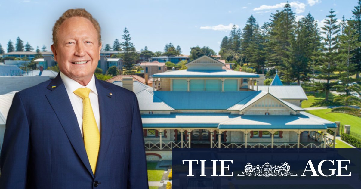 Never mind the poor. In Cottesloe, the gap is widening between the rich and super-rich