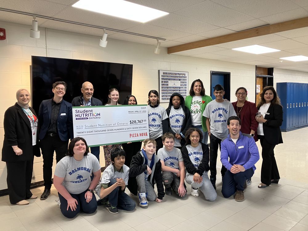 Pizza Nova delivers donation of $28,767 to support breakfast program for Ontario students