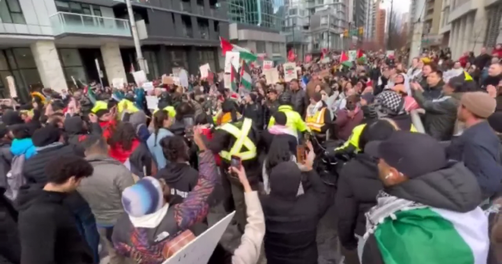 Police arrest suspect accused of assaulting officer at Gaza protest in Vancouver