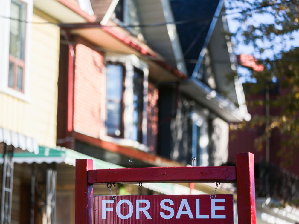 Posthaste: Canadians awaiting rate cuts to re-enter housing market