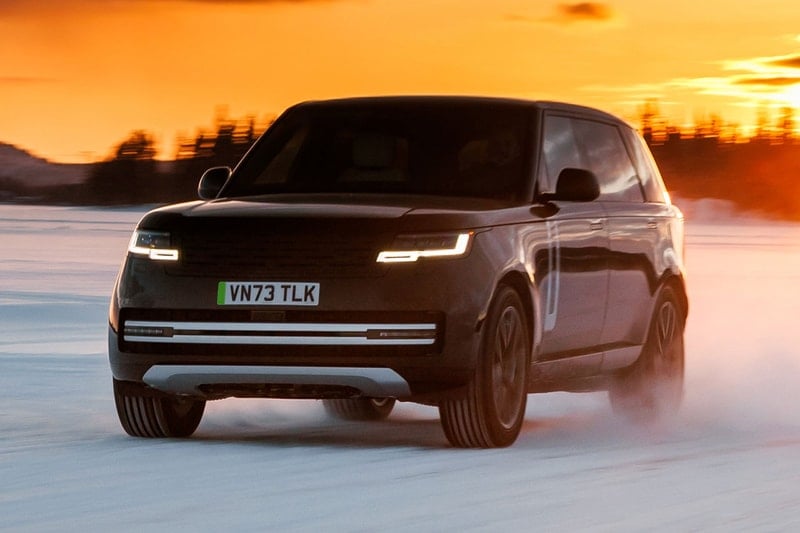 Range Rover's First Electric Prototype Braves the Arctic Circle