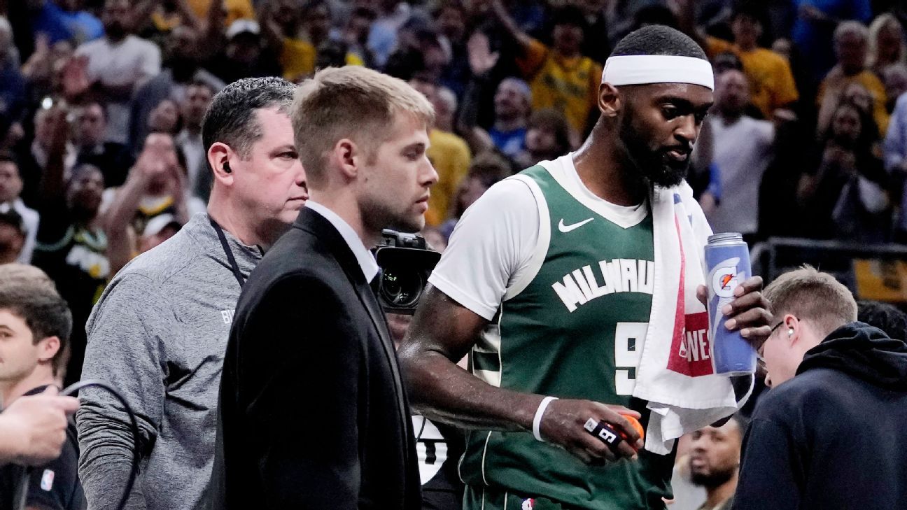 Shorthanded Bucks lose Portis to early ejection