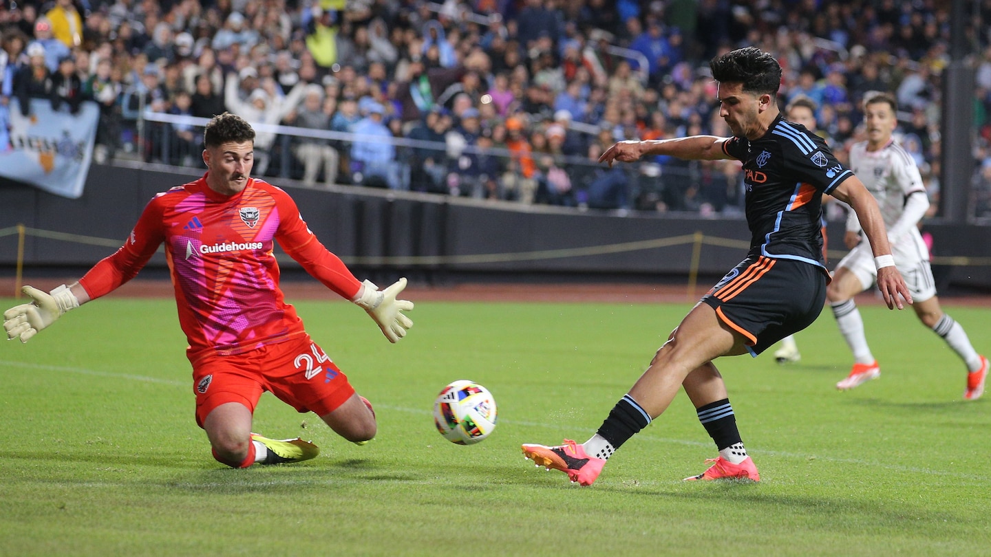 Shorthanded D.C. United falls to New York City FC for first away defeat