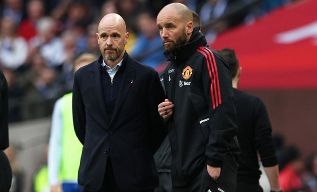 Sneijder: Ten Hag knows he has to leave Man Utd