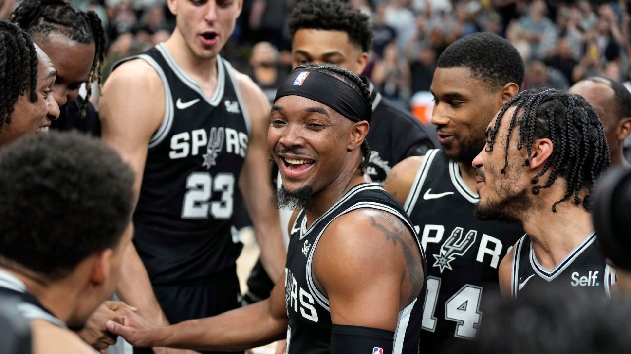 Spurs' win leaves 3 teams tied for West's top seed