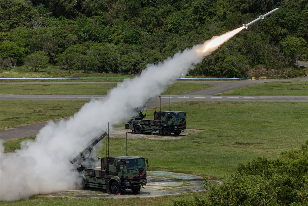 Taiwan Army concludes two rounds of drills testing precision weapons