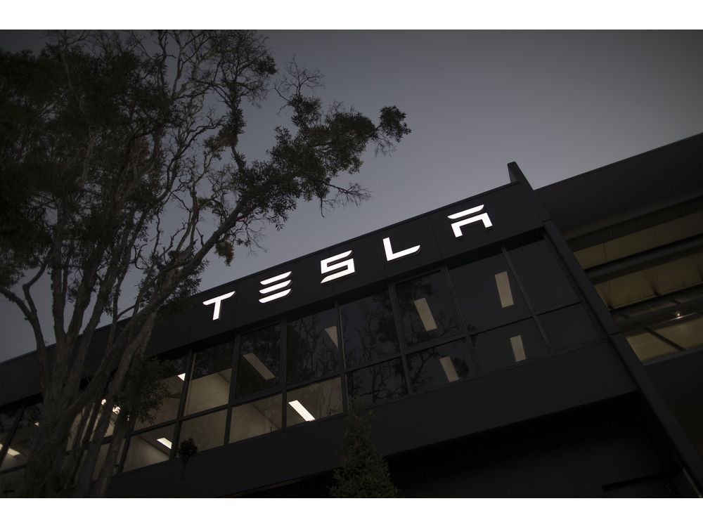 Tesla Executive Baglino Leaves as Musk Loses Another Top Deputy