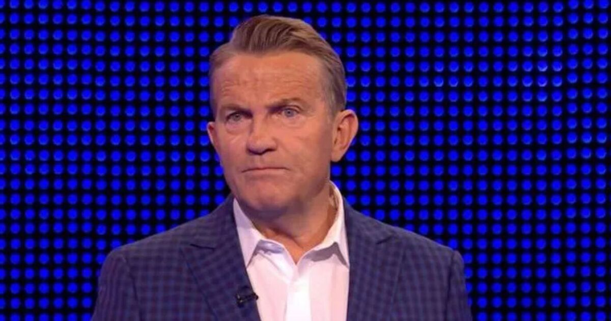 The Chase fans say the same thing as player repeats music icon's name instead of answers
