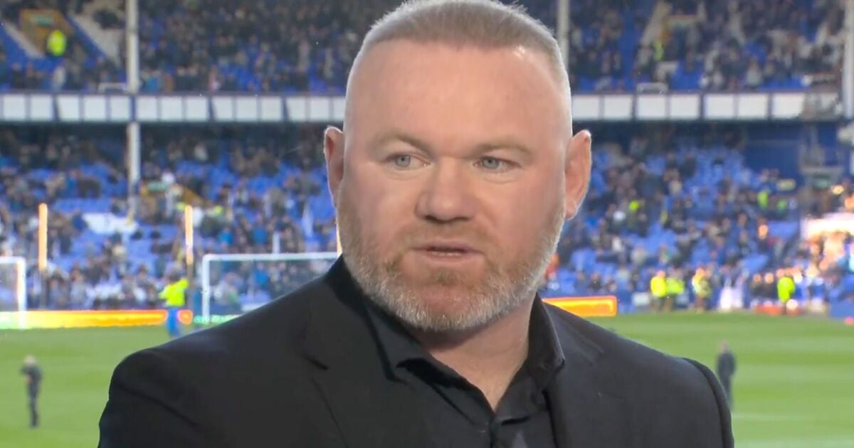 Wayne Rooney told 'scared' Everton players and staff to turn off TVs before Liverpool game