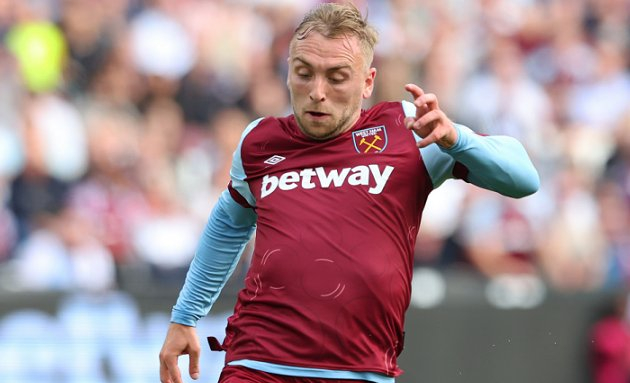 West Ham attacker Bowen: I turned down Wolves and WBA