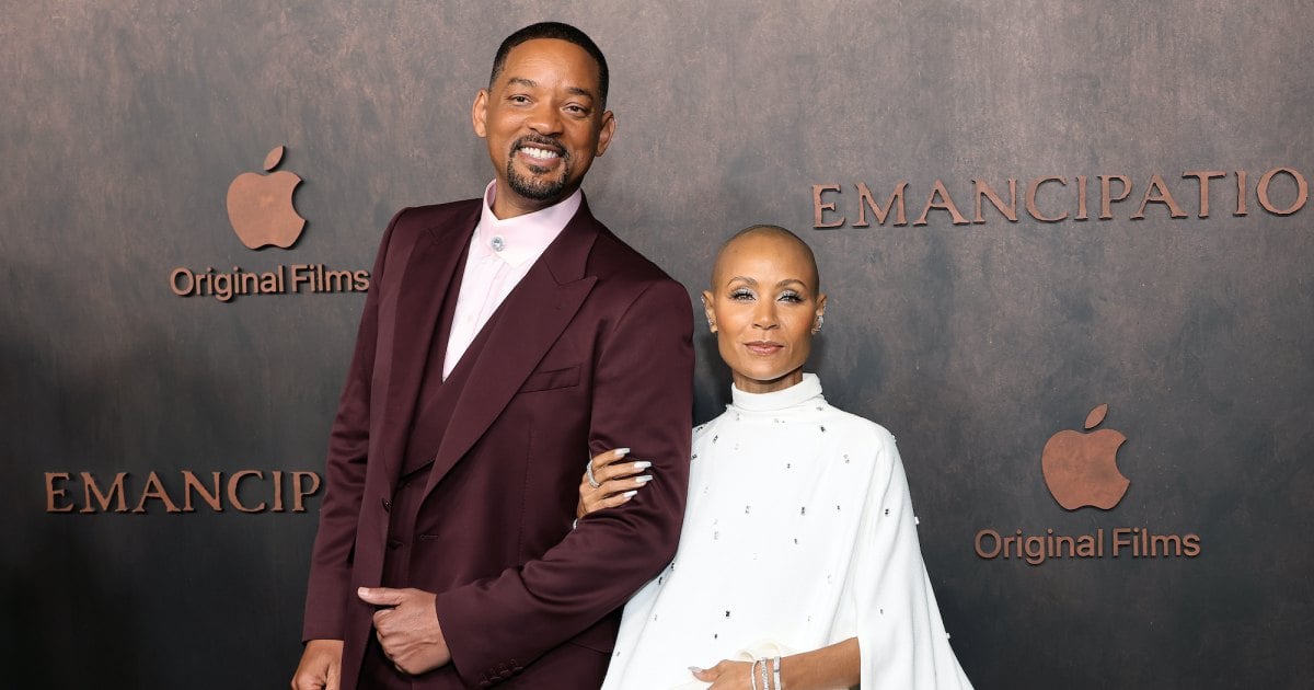 Will Smith and Jada Pinkett Pose for Easter Sunday Family Selfie