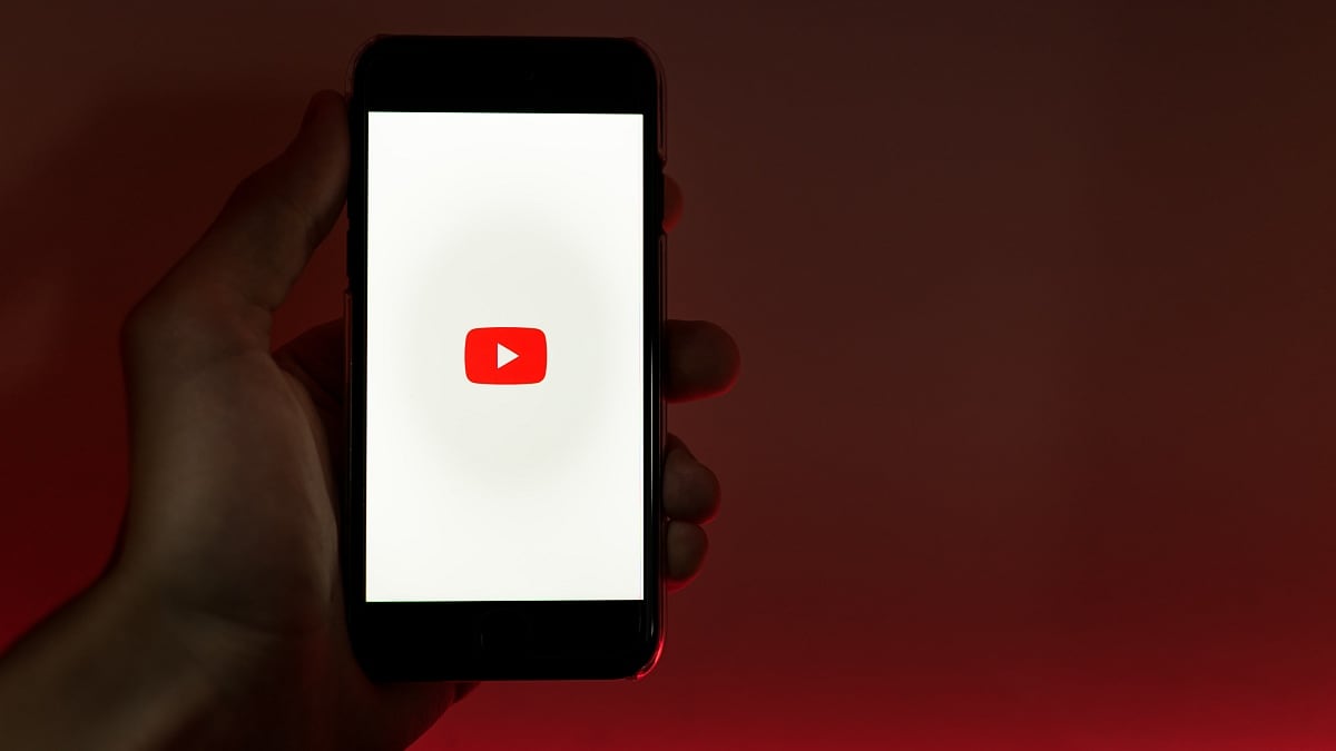 YouTube Faces Criminal Complaint for 'Spying' on Users While Detecting Ad Blockers: Report