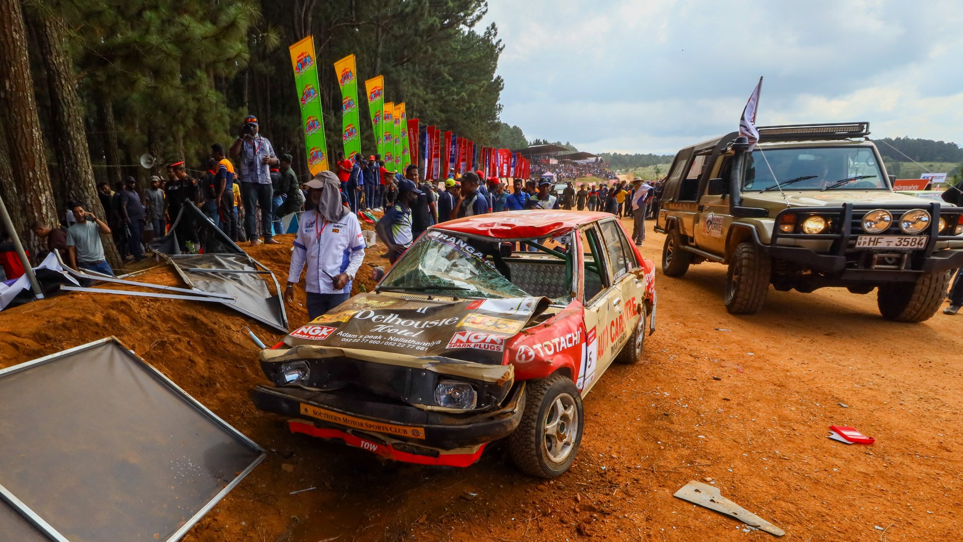 At least 7 dead & 21 injured as rally car ploughs into crowd in massive crash at Fox Hill Super Cross event in Sri Lanka