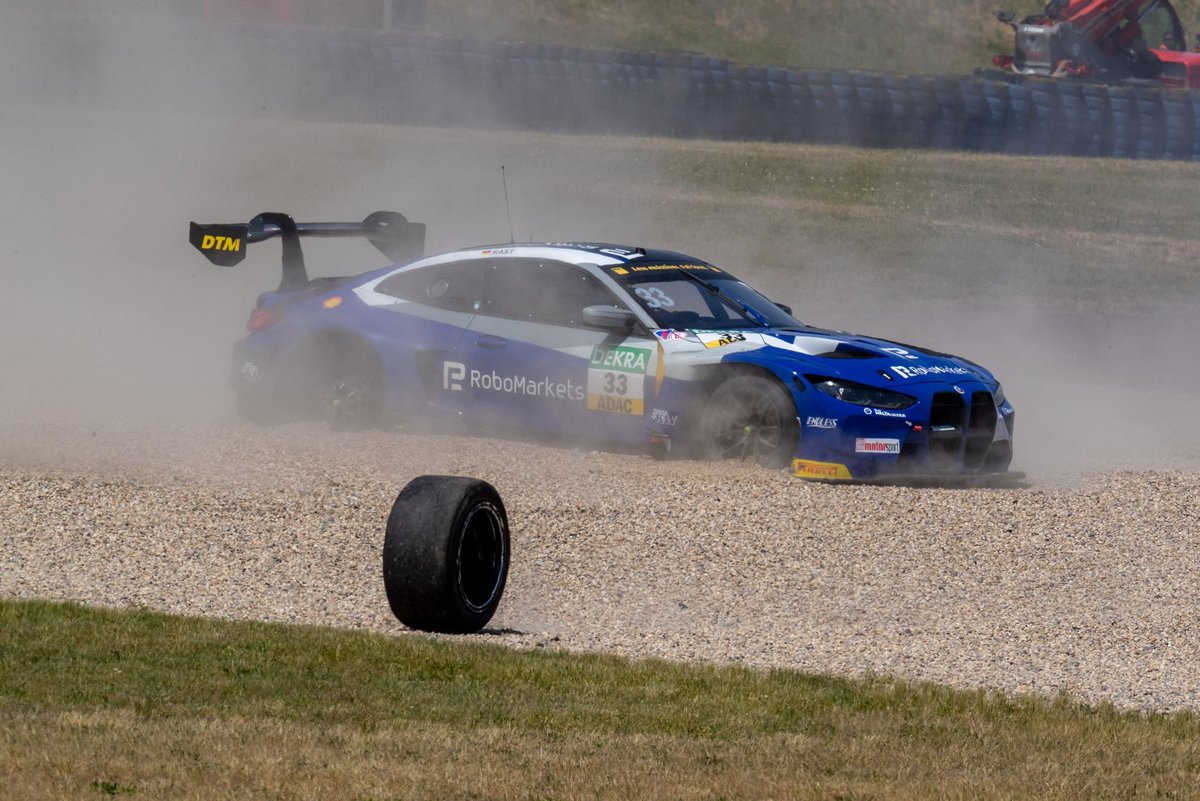 BMW changes wheel rims on M4 GT3 after cracks and accidents