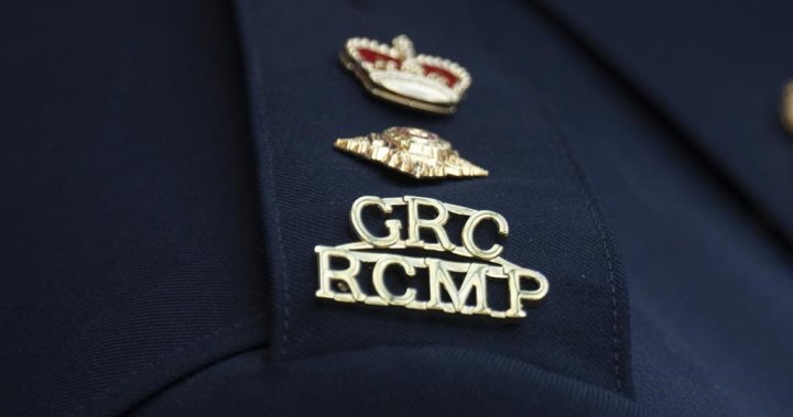 Cape Breton man pleads guilty to possessing police clothing, hats and gear