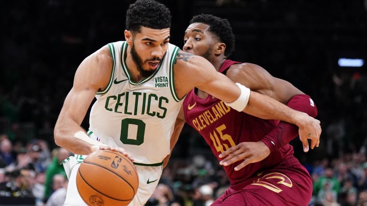  Celtics vs. Cavaliers odds, score prediction, time: 2024 NBA playoff picks, Game 1 best bets from proven model 